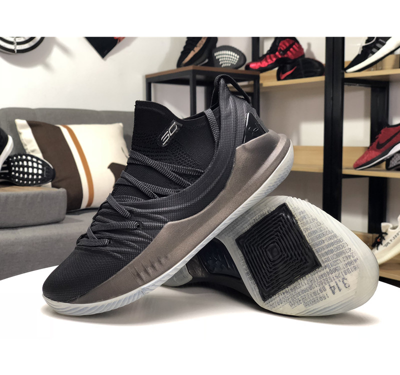 Curry 5 Shoes black Silver